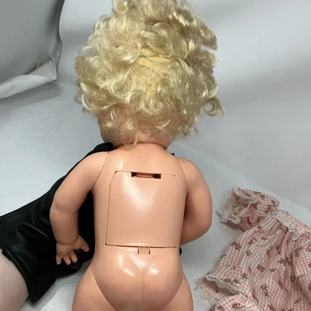 Baby Alive Doll Kenner Vintage 1990 Blonde Hair Blue Eyes NON-WORKING